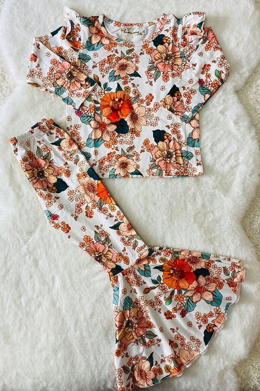 Floral Bell Set